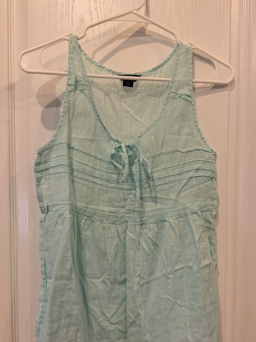 Eddie Bauer Light Aqua Sleeveless Linen Blend Tank with Front Tie